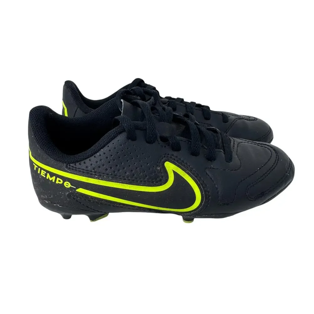 Nike Juniors Tiempo Legend 9 Club Soccer Cleat Youth 1Y Black Lace Up DA1331-070